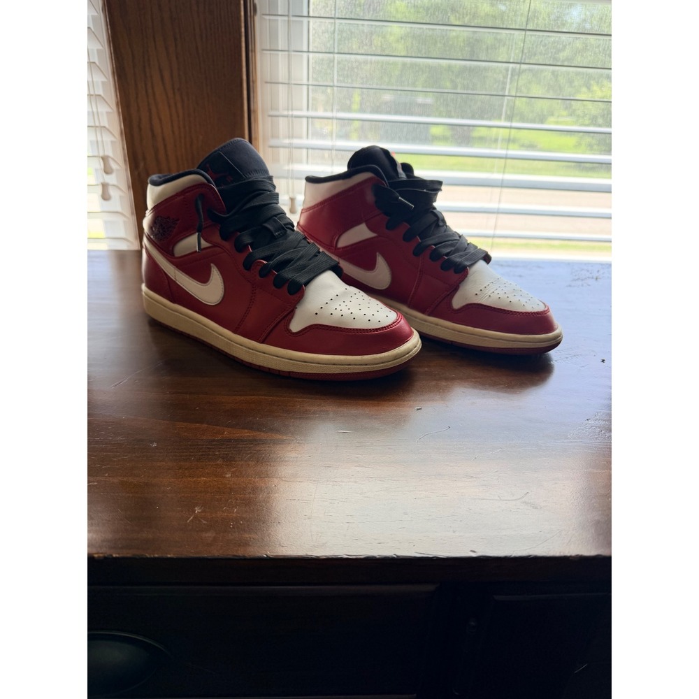 Nike Air Jordan 1 Mid Chicago Mens 8 Gym Red White Black 554724-605 2018